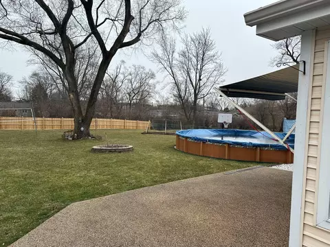Exterior - 1145 Aspen St, Hoffman Estates, IL 60169 photo 4 of 8