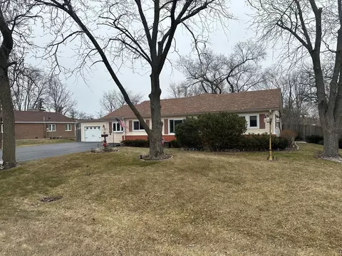 Exterior - 1145 Aspen St, Hoffman Estates, IL 60169 photo 2 of 8