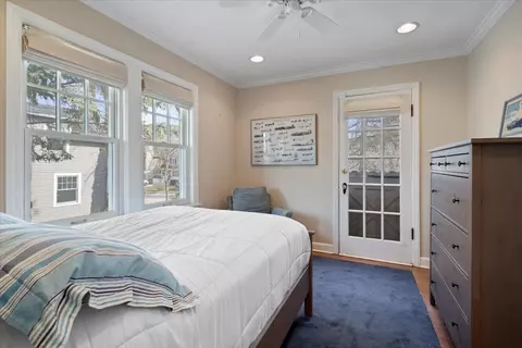 Bedroom - 955 Willow Rd, Winnetka, IL 60093 photo 3 of 3