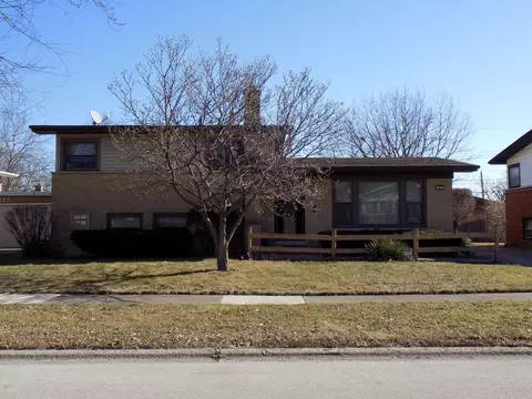 181 Sherry Ln, Chicago Heights, IL 60411