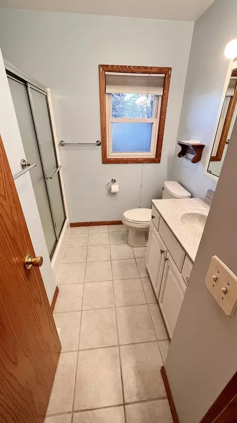 Bath - 302 S Jackson St, Morrison, IL 61270 photo 1 of 1