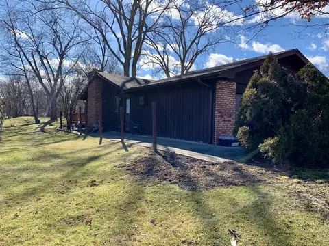Exterior - 316 81st St, Burr Ridge, IL 60527 photo 5 of 21