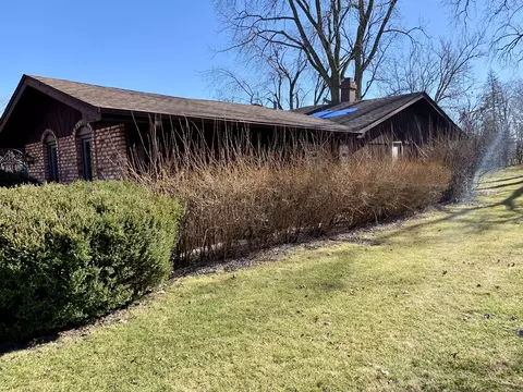 Exterior - 316 81st St, Burr Ridge, IL 60527 photo 3 of 21