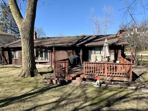 Exterior - 316 81st St, Burr Ridge, IL 60527 photo 16 of 21