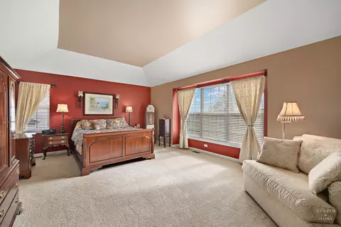 Other - 730 Fenview Cir, Algonquin, IL 60102 photo 3 of 8