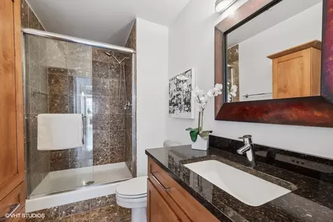 500 S Clinton St #704, Chicago, IL 60607 photo 9