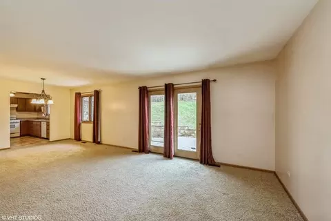 360 Mildred Ave, Cary, IL 60013 photo 7