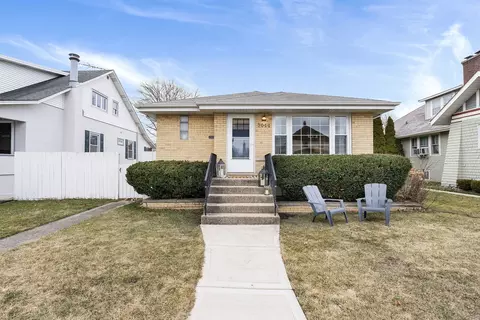 7044 N Overhill Ave, Chicago, IL 60631