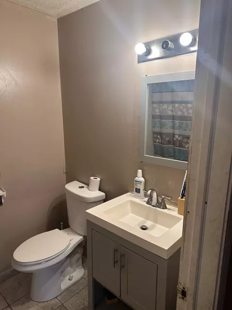 9036 S Emerald Ave, Chicago, IL 60621 photo 7