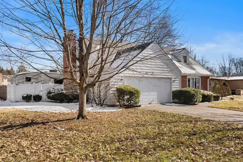 Exterior - 802 Frank Dr, Champaign, IL 61821 photo 3 of 6