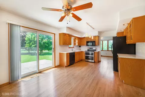24937 Mathews Ct, Plainfield, IL 60585 photo 8