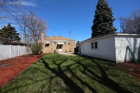 Exterior - 4641 Butterfield Rd, Hillside, IL 60162 photo 3 of 16