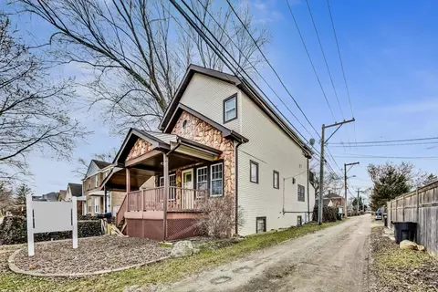 Exterior - 3910 Oak Ave, Brookfield, IL 60513 photo 3 of 19