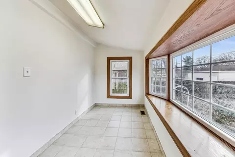 Other - 3910 Oak Ave, Brookfield, IL 60513 photo 4 of 20