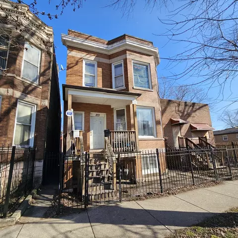 833 N Lawndale Ave, Chicago, IL 60651
