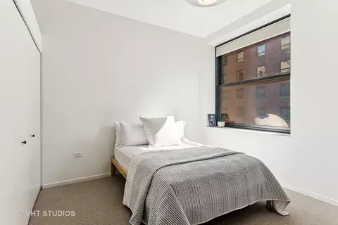 Bedroom - 6 E Monroe St #1101, Chicago, IL 60603 photo 6 of 7