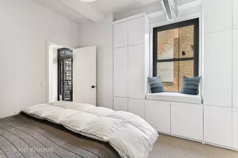 Bedroom - 6 E Monroe St #1101, Chicago, IL 60603 photo 3 of 7