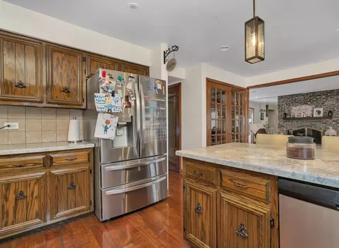 Kitchen - 20916 Corinth Rd, Olympia Fields, IL 60461 photo 2 of 3