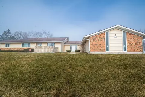 4914 W Oakwood Dr #C, Mchenry, IL 60050
