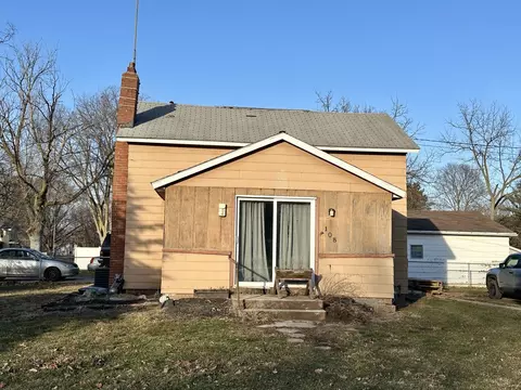 108 6th Ave W, Lyndon, IL 61261