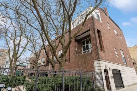 747 W Wrightwood Ave #B, Chicago, IL 60614