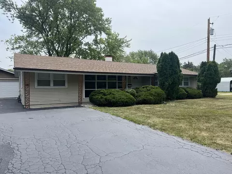 18761 Loretto Ln, Country Club Hills, IL 60478
