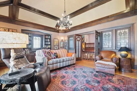 Living - 1203 Forest Ave, Evanston, IL 60202 photo 6 of 7