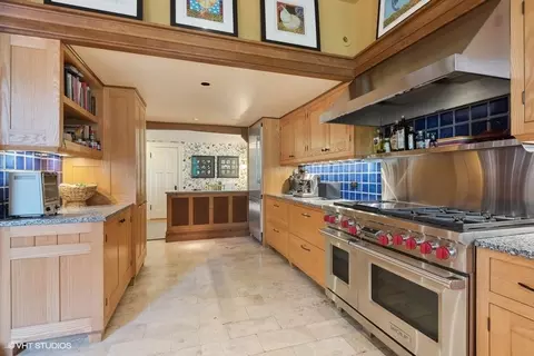 Kitchen - 1203 Forest Ave, Evanston, IL 60202 photo 2 of 3