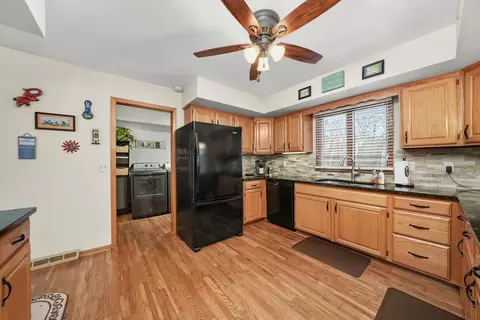 Kitchen - 1209 Timber Dr, Sleepy Hollow, IL 60118 photo 3 of 8