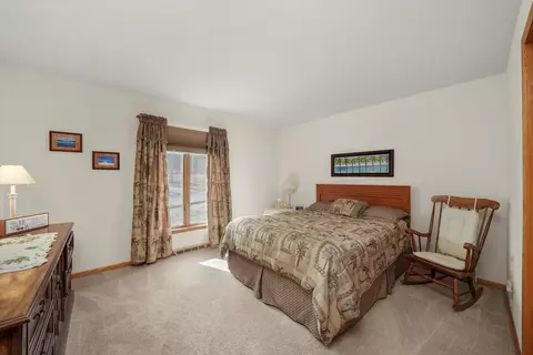 Bedroom - 1209 Timber Dr, Sleepy Hollow, IL 60118 photo 4 of 6