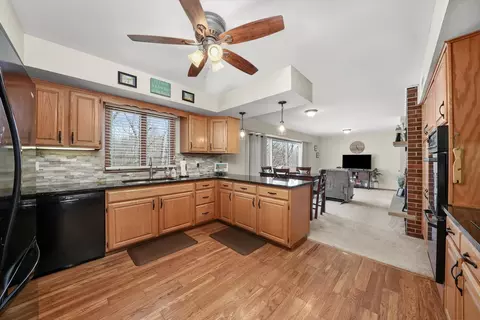 Kitchen - 1209 Timber Dr, Sleepy Hollow, IL 60118 photo 1 of 8