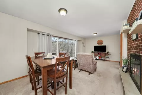 Dining - 1209 Timber Dr, Sleepy Hollow, IL 60118 photo 3 of 4