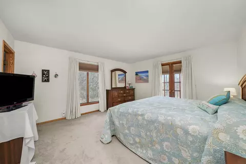 Bedroom - 1209 Timber Dr, Sleepy Hollow, IL 60118 photo 1 of 6