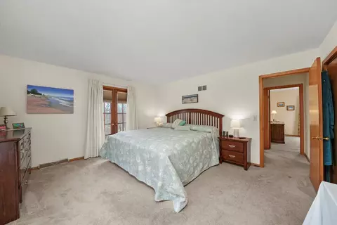 Bedroom - 1209 Timber Dr, Sleepy Hollow, IL 60118 photo 2 of 6
