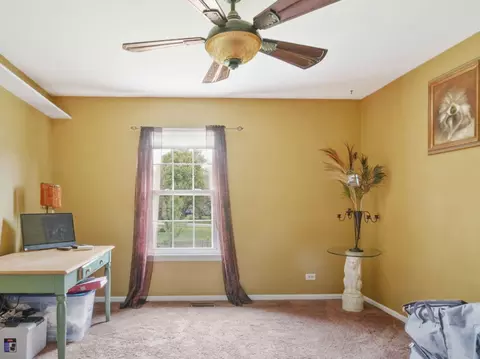 756 Thunderbird Trl, Carol Stream, IL 60188 photo 16