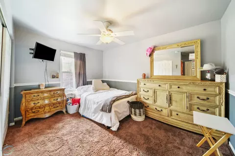 756 Thunderbird Trl, Carol Stream, IL 60188 photo 12