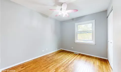 Other - 985 Stuart Dr, Bartlett, IL 60103 photo 4 of 9