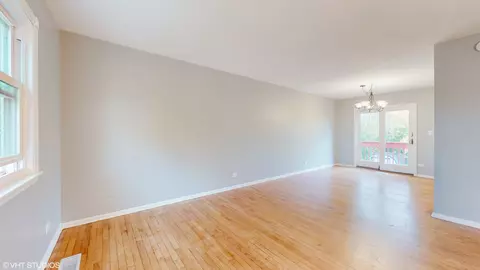 Other - 985 Stuart Dr, Bartlett, IL 60103 photo 2 of 9