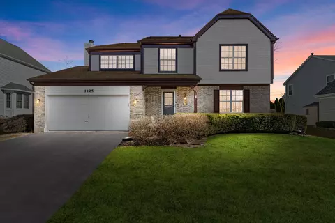 1125 Buckingham Dr, Carol Stream, IL 60188