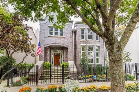 1707 W Wabansia Ave, Chicago, IL 60622