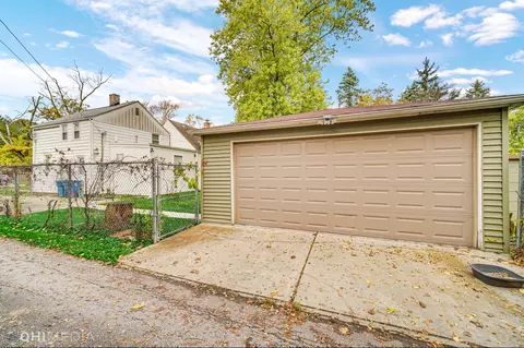 14735 Myrtle Ave, Harvey, IL 60426 photo 17