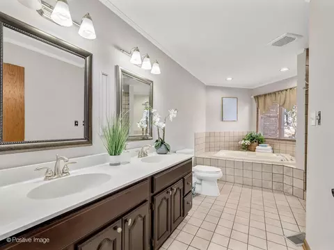 Bath - 1808 185th St, Lansing, IL 60438 photo 1 of 5