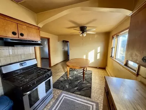 Kitchen - 4408 Oak Ave, Lyons, IL 60534 photo 1 of 2
