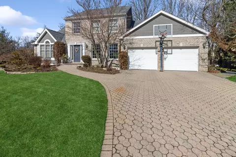 1520 N Lincoln Ct, Arlington Heights, IL 60004
