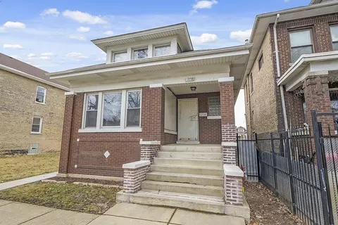 5730 S Artesian Ave, Chicago, IL 60629