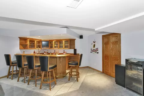 Dining - 1535 Creekside Dr, Hoffman Estates, IL 60169 photo 5 of 5
