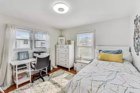 1815 Euclid Ave, Mount Prospect, IL 60056 photo 12