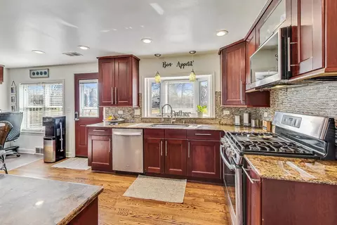 1815 Euclid Ave, Mount Prospect, IL 60056 photo 5