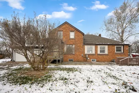 1154 Theodore St, Crest Hill, IL 60403