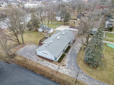 Exterior - 505 E Lincoln Ave, Belvidere, IL 61008 photo 11 of 11